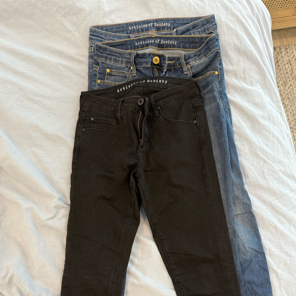 Articles Of Society Skinny Jeans - size 25 (3 pairs)